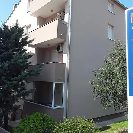 Apartment Ana Pula Exterior photo